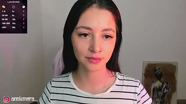 Snapshot of annie_mora chatting on 28, 12, 2024 annie mora online show from 28, 12, 2024