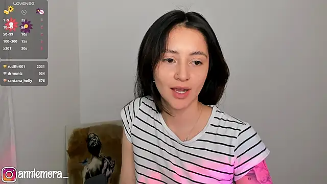 Snapshot of annie_mora chatting on 27, 2, 2025 annie mora online show from 27, 2, 2025