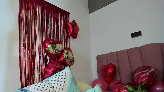 Tahira 21  online show from 11, 2, 2026