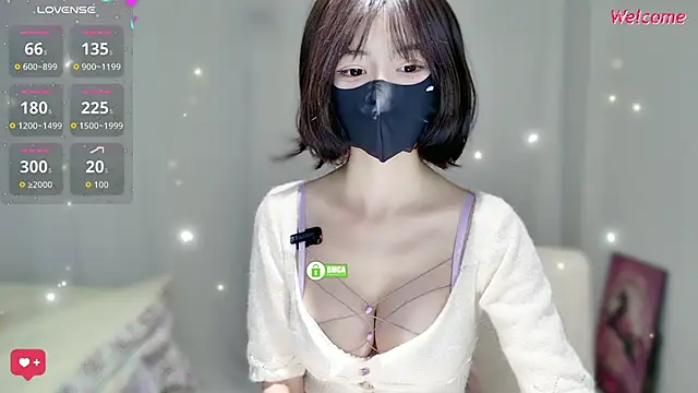 Duduludululu online show from 5, 11, 2025