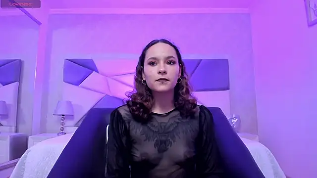 AnnyThompson  online show from 24, 2, 2025