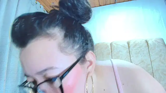 Snapshot of Zoe_Curvy chatting on 7, 11, 2025 Zoe Curvy online show from 7, 11, 2025