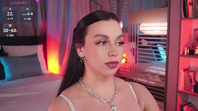 LunaNight online show from 1, 2, 2025