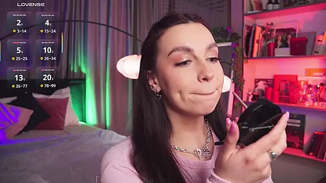 LunaNight online show from 9, 2, 2025