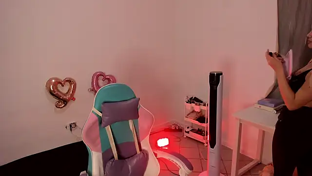 Snapshot of WandaDoll chatting on 15, 2, 2025 WandaDoll online show from 15, 2, 2025