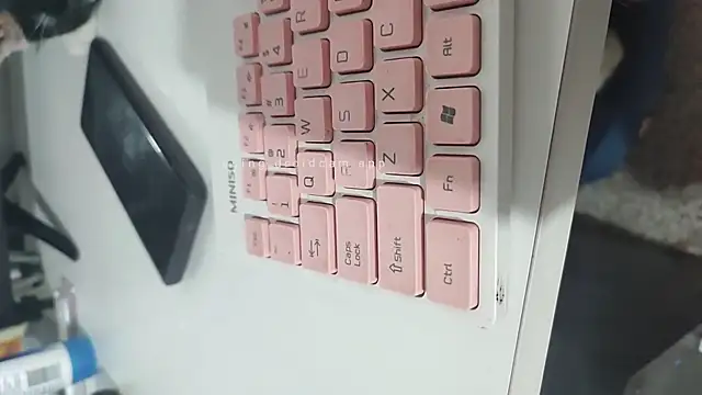 Snapshot of WandaDoll chatting on 19, 11, 2025 WandaDoll online show from 19, 11, 2025