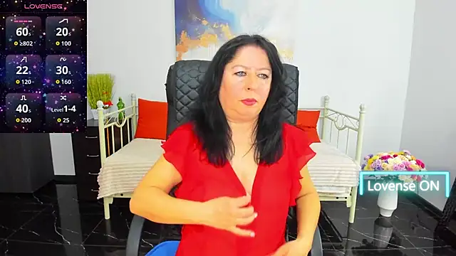 Julia Dean online show from 17, 4, 2026