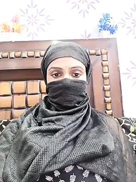 Snapshot of Yours-Bebo chatting on 9, 1, 2025 Yours-Bebo online show from 9, 1, 2025