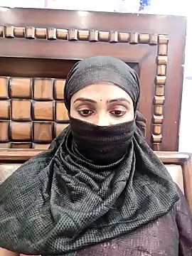 Snapshot of Yours-Bebo chatting on 23, 1, 2025 Yours-Bebo online show from 23, 1, 2025