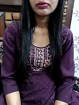 Snapshot of Yours-Bebo chatting on 1, 2, 2025 Yours-Bebo online show from 1, 2, 2025