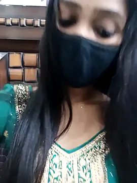 Snapshot of Yours-Bebo chatting on 27, 10, 2025 Yours-Bebo online show from 27, 10, 2025