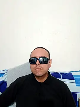 Snapshot of ElSunEagle chatting on 13, 6, 2026 ElSunEagle online show from 13, 6, 2026
