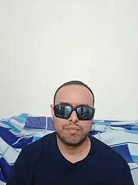 Snapshot of ElSunEagle chatting on 20, 6, 2026 ElSunEagle online show from 20, 6, 2026