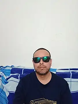 Snapshot of ElSunEagle chatting on 21, 6, 2026 ElSunEagle online show from 21, 6, 2026