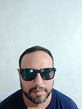 Snapshot of ElSunEagle chatting on 31, 7, 2026 ElSunEagle online show from 31, 7, 2026