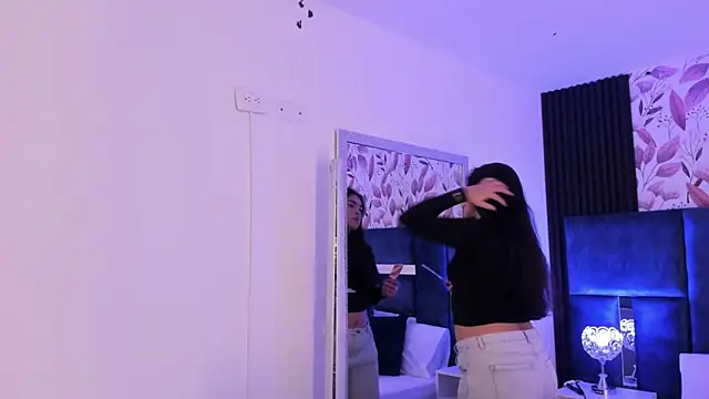 GiselOrtiz online show from 2, 2, 2025