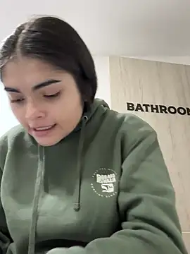 GiselOrtiz online show from 14, 2, 2025