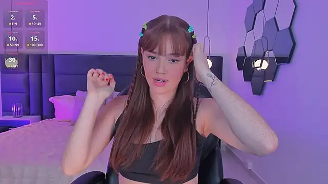 Snapshot of CorinneRusso chatting on 29, 12, 2024 CorinneRusso online show from 29, 12, 2024