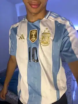 Leonarrrd 01 online show from 23, 2, 2025