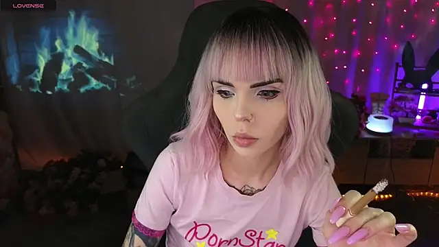 Kerry Kirk online show from 23, 3, 2026