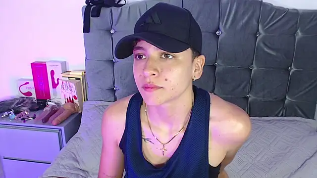 Antonella Cruz02 online show from 16, 6, 2026