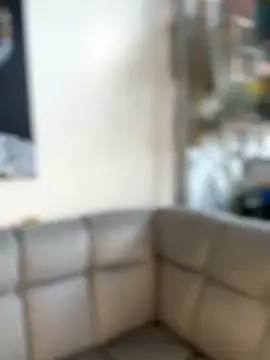 ValerieHilton online show from 5, 10, 2025