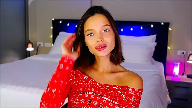 wow Mia online show from 12, 12, 2024