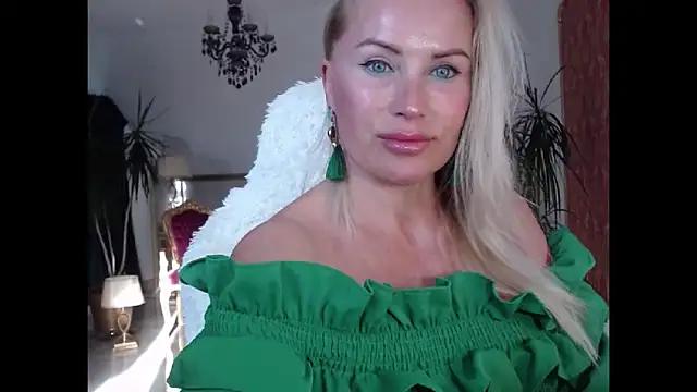 eyesangel22 online show from 10, 1, 2025