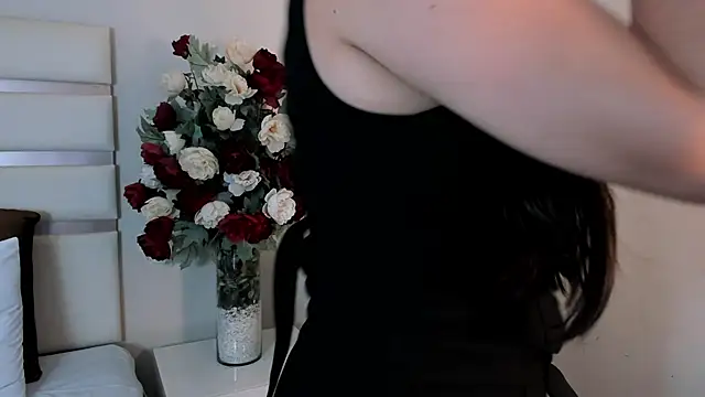 Snapshot of CamilaSofiia chatting on 22, 2, 2025 CamilaSofiia online show from 22, 2, 2025