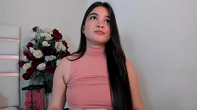 Snapshot of CamilaSofiia chatting on 15, 3, 2025 CamilaSofiia online show from 15, 3, 2025