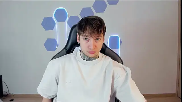 Snapshot of Chris_Tyson chatting on 3, 12, 2024 Chris Tyson online show from 3, 12, 2024