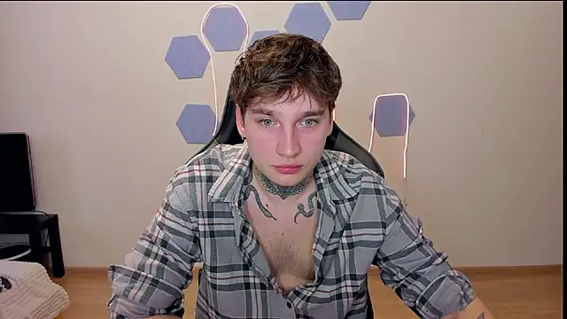 Snapshot of Chris_Tyson chatting on 5, 12, 2024 Chris Tyson online show from 5, 12, 2024