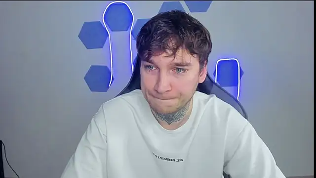 Snapshot of Chris_Tyson chatting on 13, 12, 2024 Chris Tyson online show from 13, 12, 2024