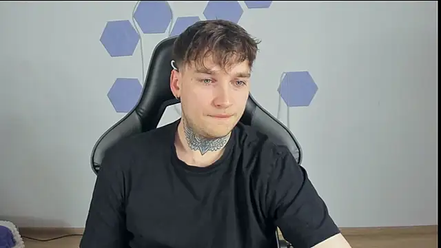 Snapshot of Chris_Tyson chatting on 27, 12, 2024 Chris Tyson online show from 27, 12, 2024