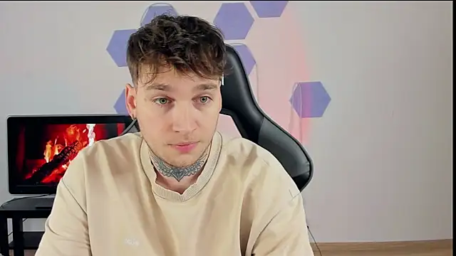 Snapshot of Chris_Tyson chatting on 29, 12, 2024 Chris Tyson online show from 29, 12, 2024