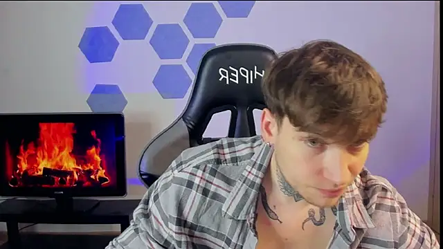 Snapshot of Chris_Tyson chatting on 3, 2, 2025 Chris Tyson online show from 3, 2, 2025