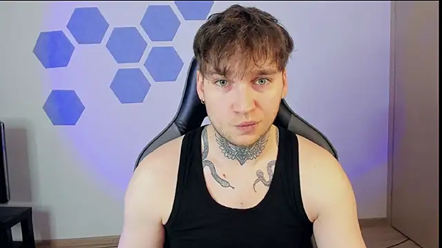 Snapshot of Chris_Tyson chatting on 4, 2, 2025 Chris Tyson online show from 4, 2, 2025