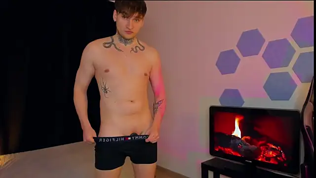 Snapshot of Chris_Tyson chatting on 5, 2, 2025 Chris Tyson online show from 5, 2, 2025