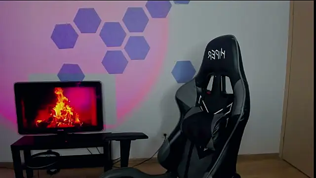 Snapshot of Chris_Tyson chatting on 24, 2, 2025 Chris Tyson online show from 24, 2, 2025