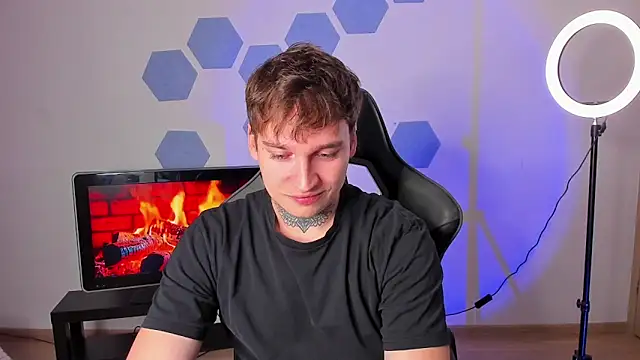 Snapshot of Chris_Tyson chatting on 27, 9, 2025 Chris Tyson online show from 27, 9, 2025