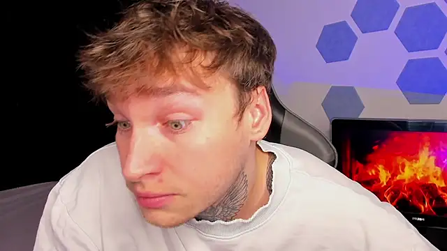 Snapshot of Chris_Tyson chatting on 6, 10, 2025 Chris Tyson online show from 6, 10, 2025