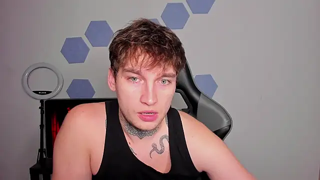 Snapshot of Chris_Tyson chatting on 24, 10, 2025 Chris Tyson online show from 24, 10, 2025