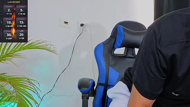 EdwardRoss  online show from 21, 11, 2025