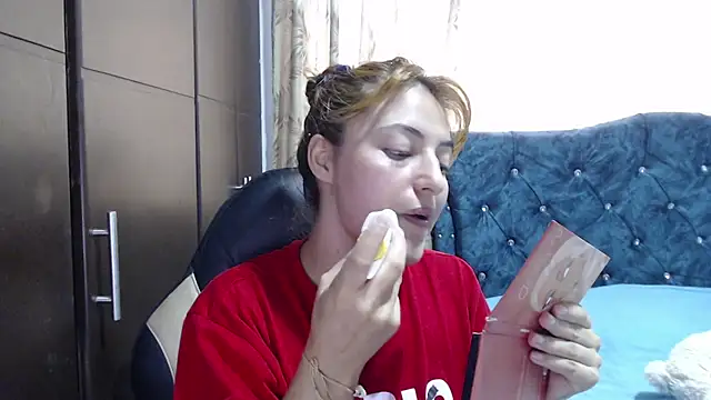 Kate lorens9 online show from 23, 2, 2026