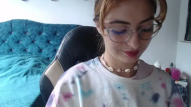 Kate lorens9 online show from 9, 4, 2026