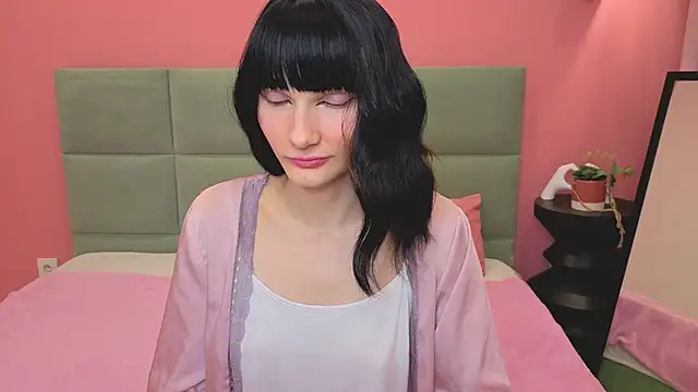 Lili flowerr online show from 23, 4, 2026