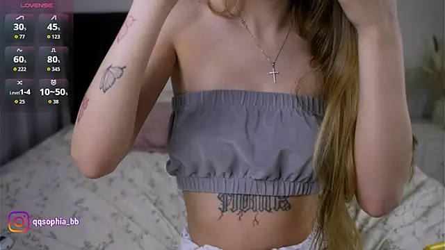 Snapshot of ErinLewist chatting on 29, 11, 2025 ErinLewist online show from 29, 11, 2025