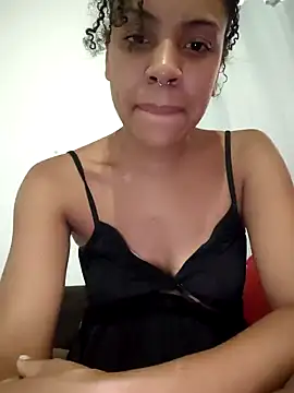 Julia Pretinha online show from 10, 9, 2025