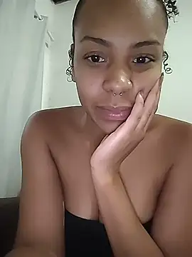 Snapshot of Julia_Pretinha chatting on 4, 12, 2025 Julia Pretinha online show from 4, 12, 2025