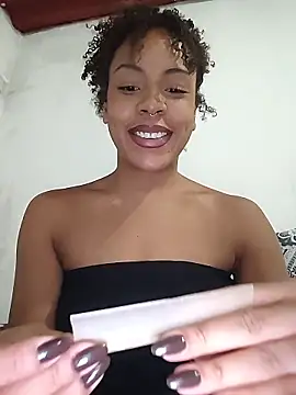 Snapshot of Julia_Pretinha chatting on 10, 5, 2026 Julia Pretinha online show from 10, 5, 2026